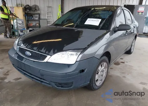 2007 Ford Focus S/Se/Ses from USA, damaged, VIN 1FAHP34NX7W188237